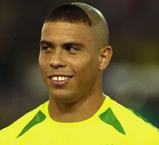 1 ano de corte de cabelo para o noivo