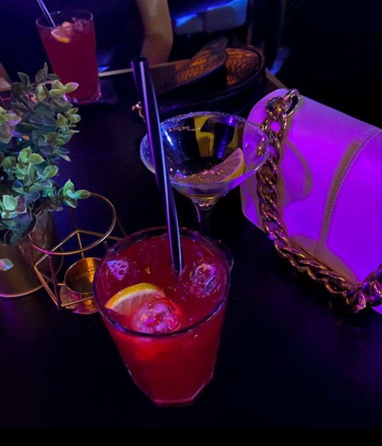 Happy hour dos recém-casados